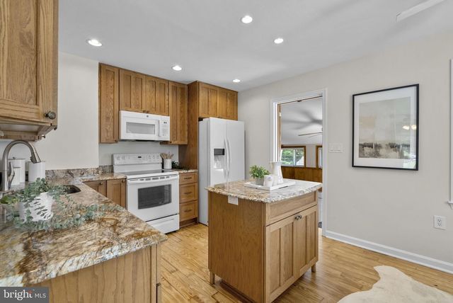16048 ED WARFIELD RD, Woodbine, MD 21797