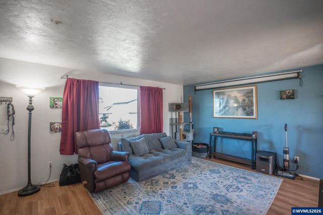 3140 Lyon St SW, Albany, OR 97322