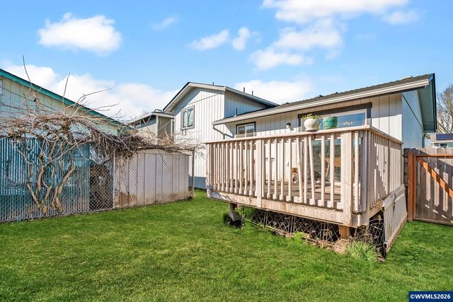 3140 Lyon St SW, Albany, OR 97322