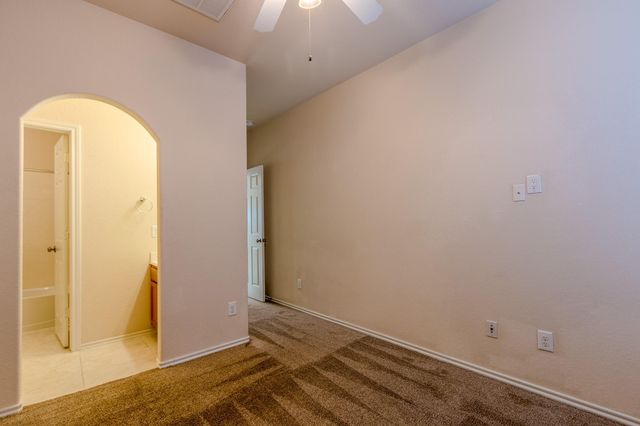 8938 Headstall Drive, Tomball, TX 77375