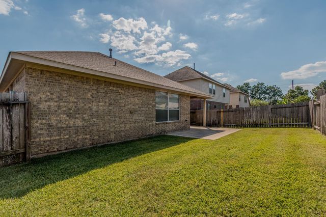 8938 Headstall Drive, Tomball, TX 77375