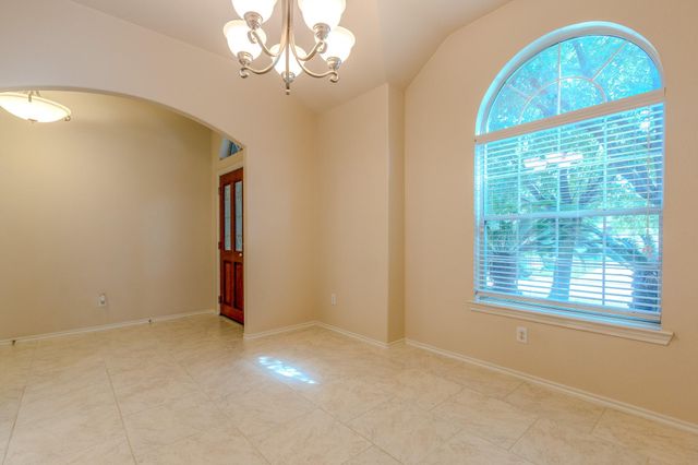 8938 Headstall Drive, Tomball, TX 77375