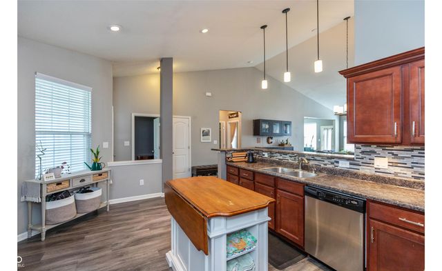 15206 High Timber Lane, Noblesville, IN 46060