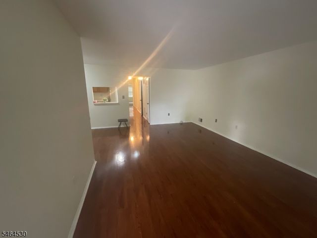 106 Amethyst Way, Franklin Twp., NJ 08823