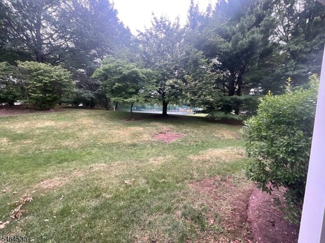 106 Amethyst Way, Franklin Twp., NJ 08823