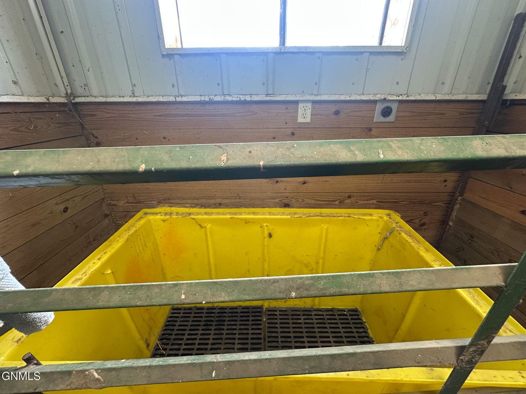 679 38th Avenue NE, Bowdon, ND 58418 photo 158