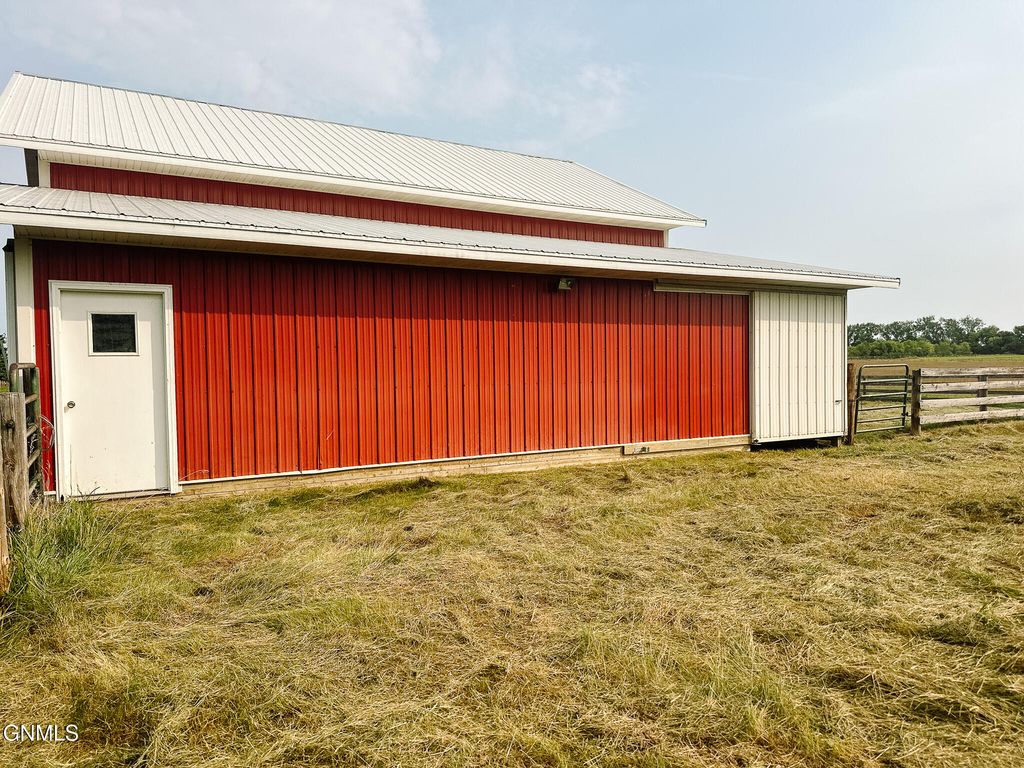 679 38th Avenue NE, Bowdon, ND 58418 photo 190