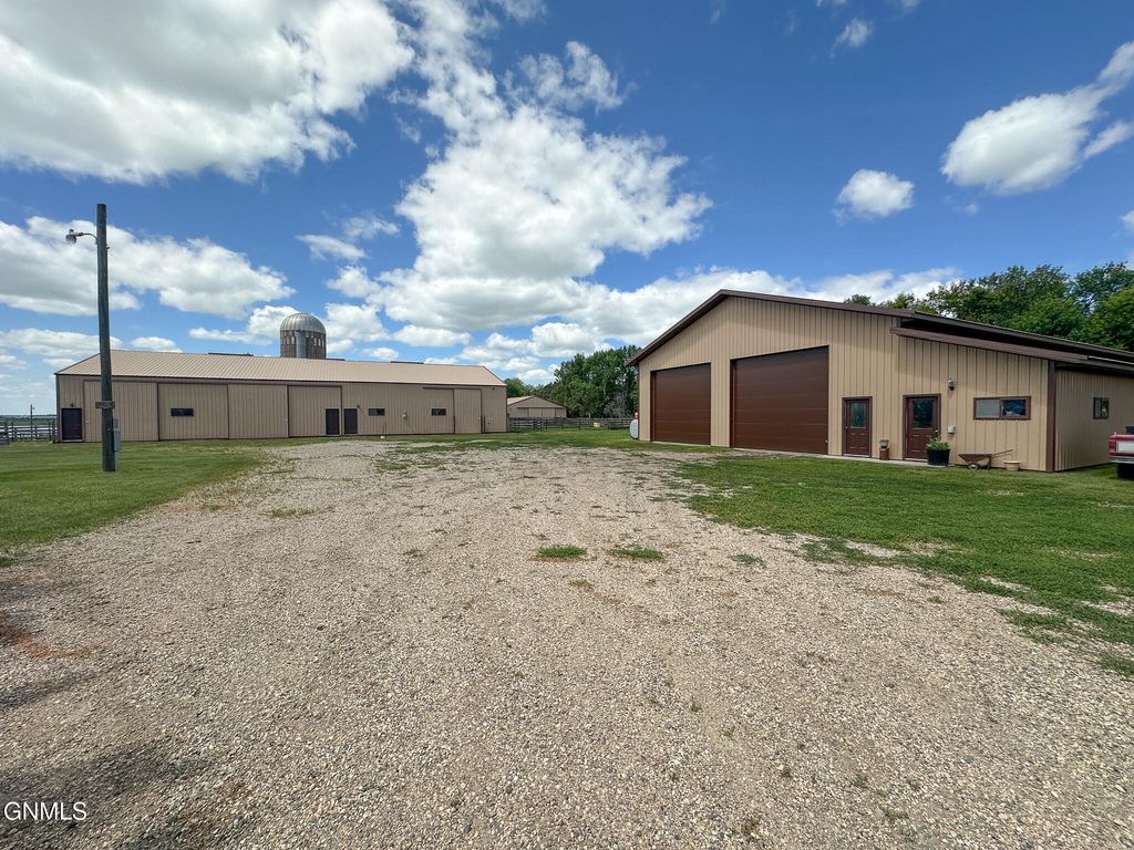 679 38th Avenue NE, Bowdon, ND 58418 photo 49