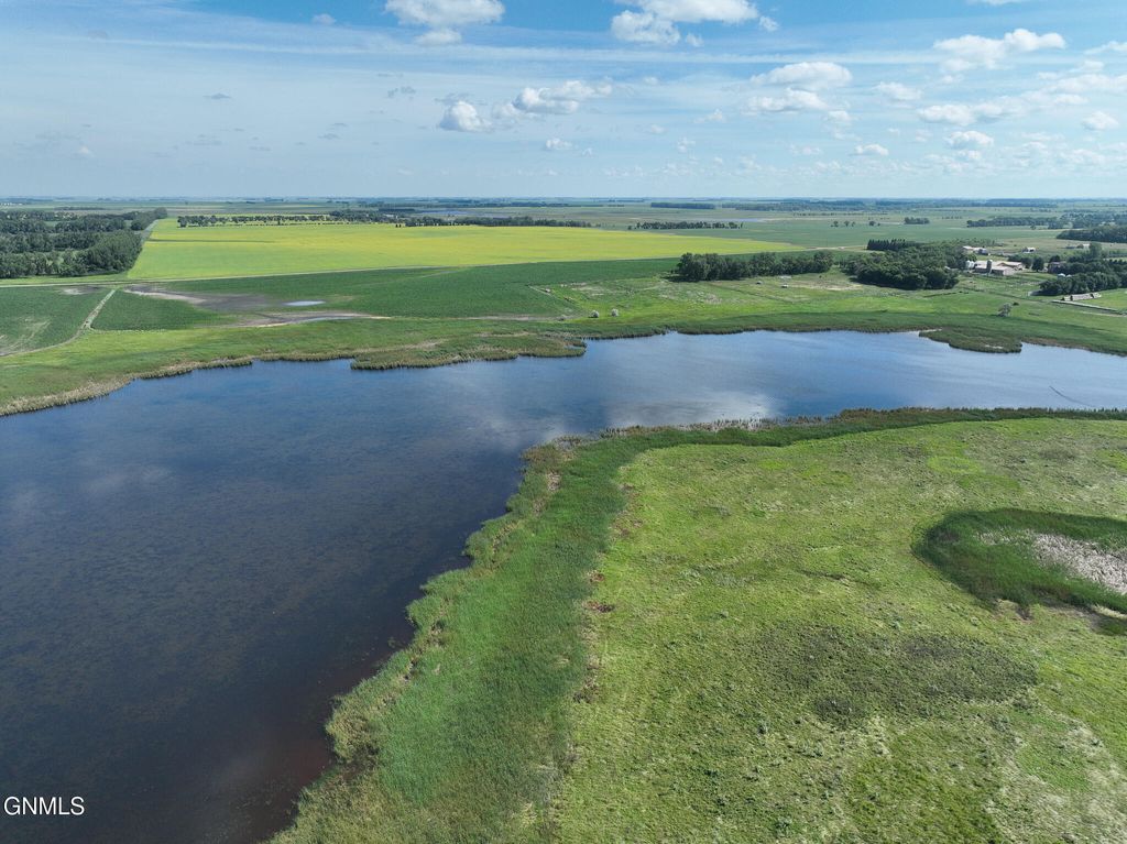 679 38th Avenue NE, Bowdon, ND 58418 photo 8