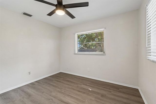 5857 4TH AVENUE N, St Petersburg, FL 33710
