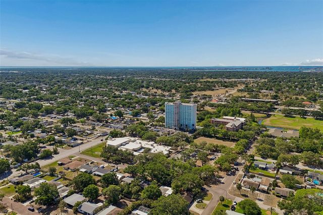 5857 4TH AVENUE N, St Petersburg, FL 33710