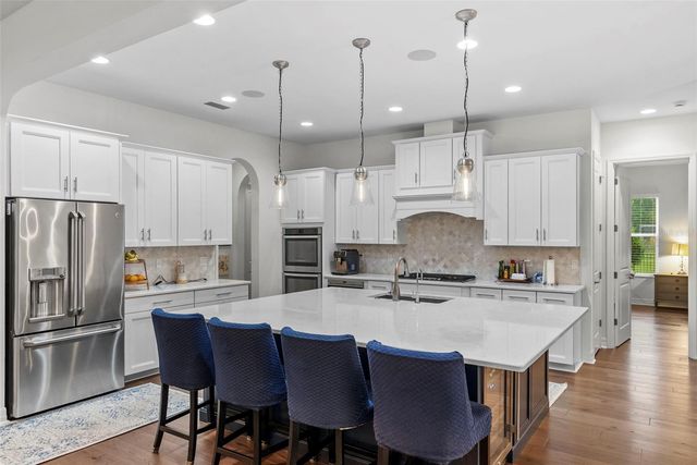 2608 MEADOW GRANGE LANE, Lutz, FL 33559