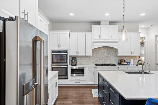 2608 MEADOW GRANGE LANE, Lutz, FL 33559