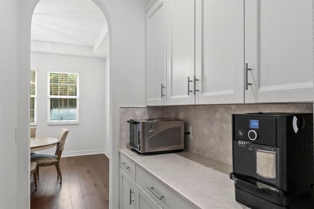 2608 MEADOW GRANGE LANE, Lutz, FL 33559