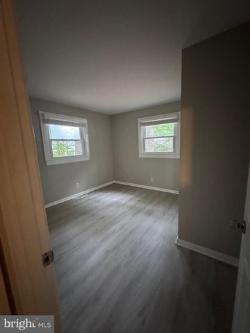 110 EDGEHILL DR, Locust Grove, VA 22508