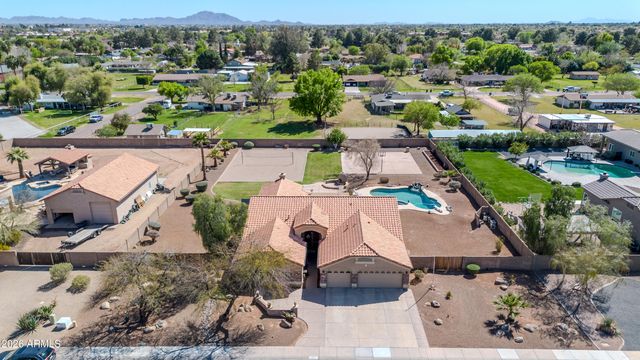 1289 E PALO BLANCO Way, Gilbert, AZ 85296