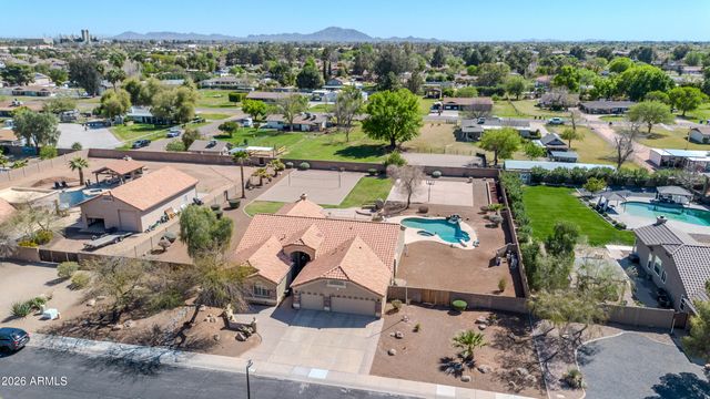 1289 E PALO BLANCO Way, Gilbert, AZ 85296