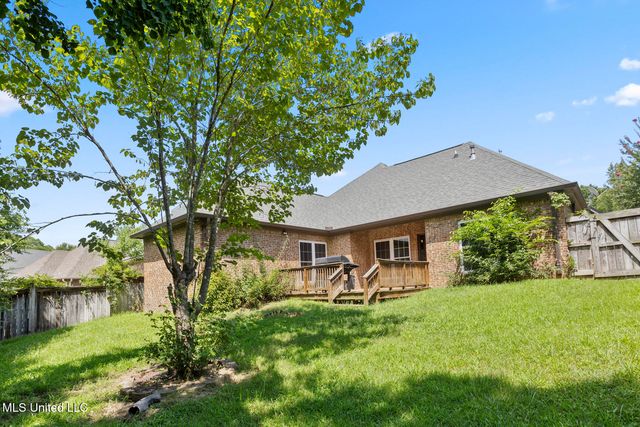 113 Wells Court, Canton, MS 39046
