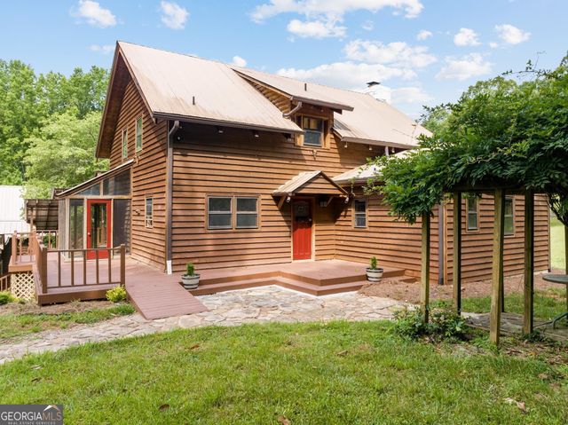 966 Wahoo Creek Road, Murrayville, GA 30564