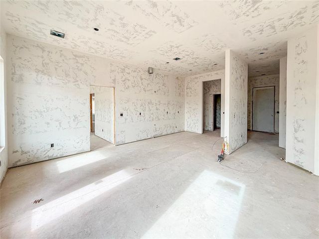 11712 SW 15th Terrace, Yukon, OK 73099