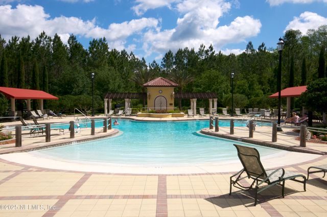 11890 SURFBIRD Circle 42E, Jacksonville, FL 32256