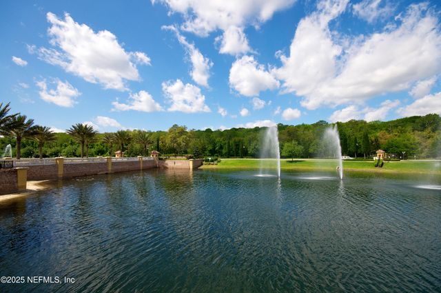 11890 SURFBIRD Circle 42E, Jacksonville, FL 32256