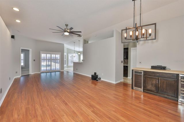 19512 MORDEN BLUSH DRIVE, Lutz, FL 33558