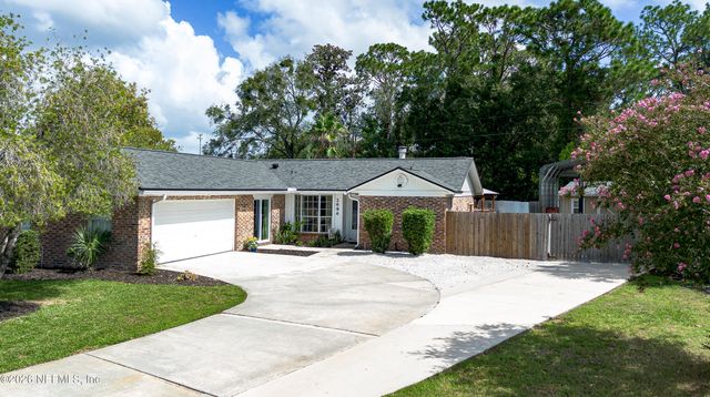 2686 SUNDERLAND Court, Orange Park, FL 32065