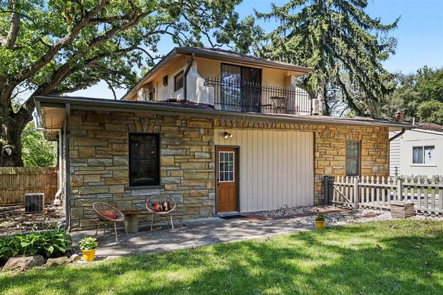 129 S Berkley Street, Kalamazoo, MI 49006