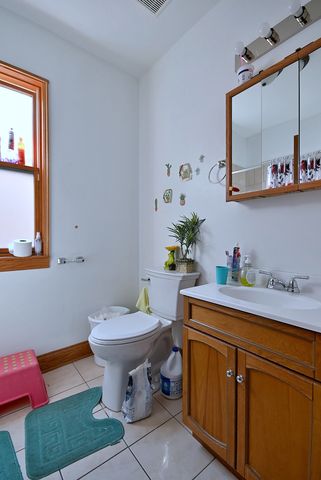 5029 W ALTGELD Street, Chicago, IL 60639