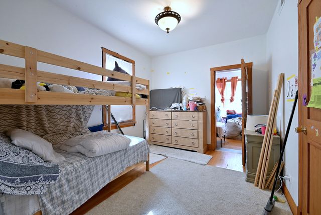 5029 W ALTGELD Street, Chicago, IL 60639