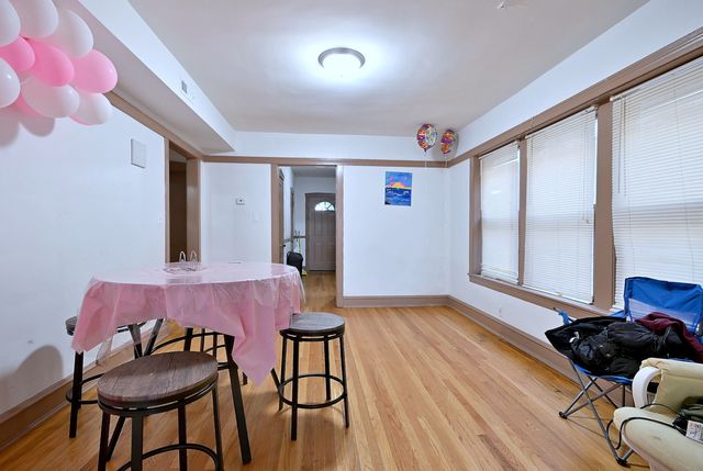 5029 W ALTGELD Street, Chicago, IL 60639
