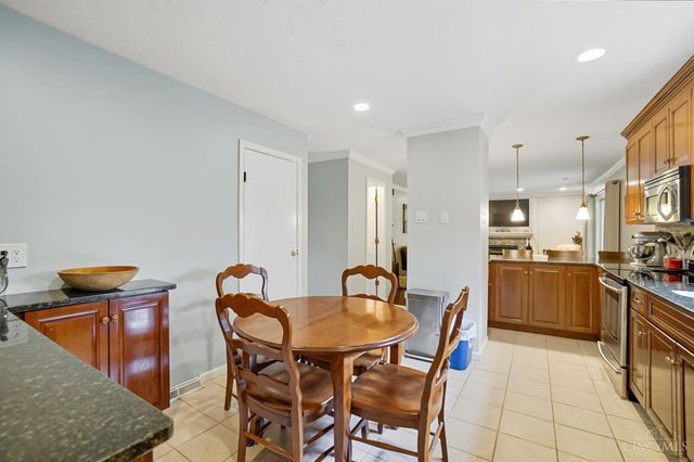 7835 Pfeiffer Road, Montgomery, OH 45242