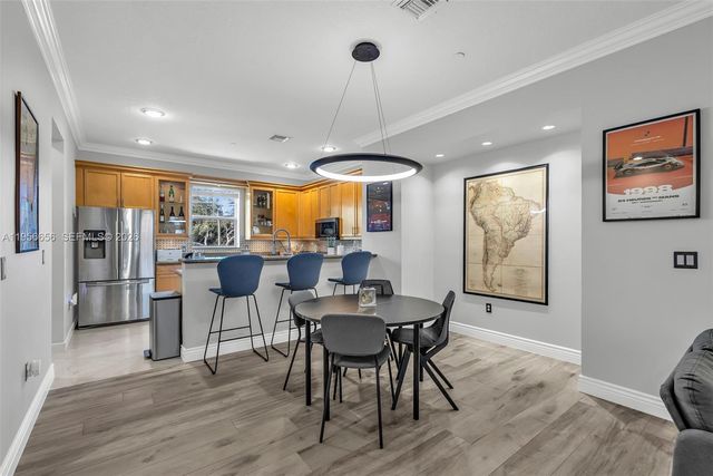 1033 NE 17th Way 1905, Fort Lauderdale, FL 33304