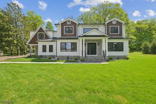5 Foxcroft Dr, Livingston Twp., NJ 07039