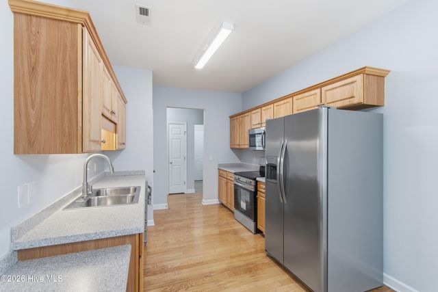 1716 Forest Oak Boulevard SW, Ocean Isle Beach, NC 28469