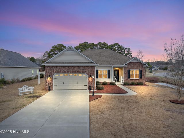 1716 Forest Oak Boulevard SW, Ocean Isle Beach, NC 28469