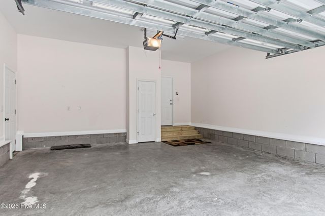 1716 Forest Oak Boulevard SW, Ocean Isle Beach, NC 28469