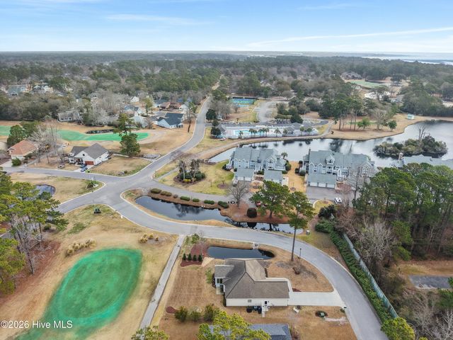 1716 Forest Oak Boulevard SW, Ocean Isle Beach, NC 28469