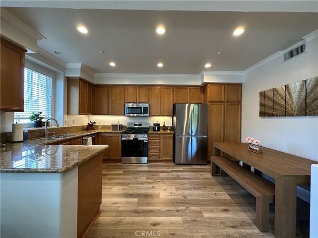 57 Viburnum Way, Ladera Ranch, CA 92694