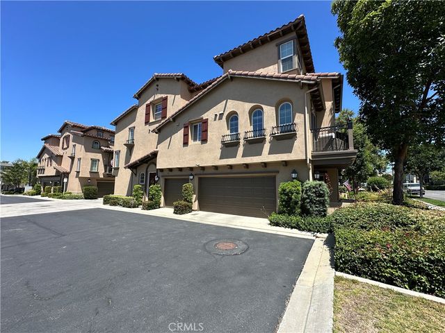 57 Viburnum Way, Ladera Ranch, CA 92694