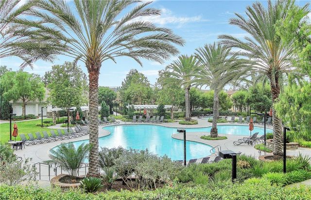 57 Viburnum Way, Ladera Ranch, CA 92694