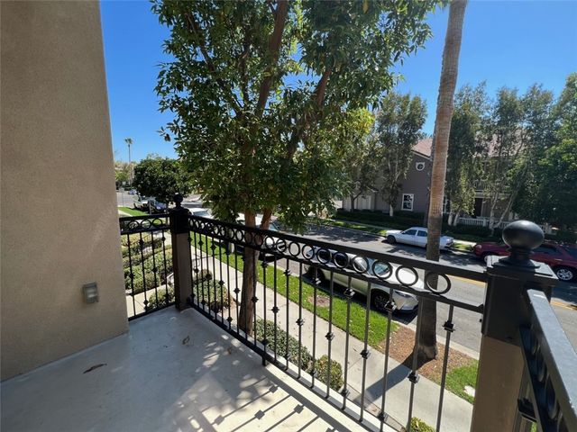 57 Viburnum Way, Ladera Ranch, CA 92694