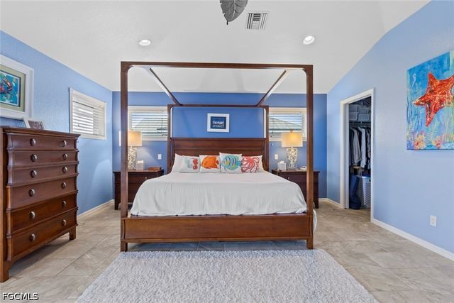 12220 Siesta DR, Fort Myers Beach, FL 33931