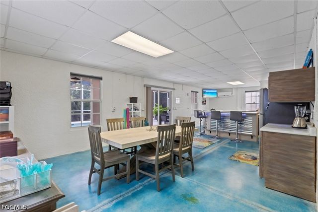 12220 Siesta DR, Fort Myers Beach, FL 33931