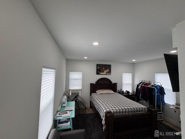 245 Linden Avenue, Irvington, NJ 07111