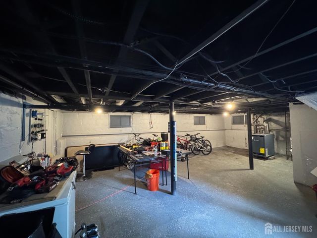 245 Linden Avenue, Irvington, NJ 07111