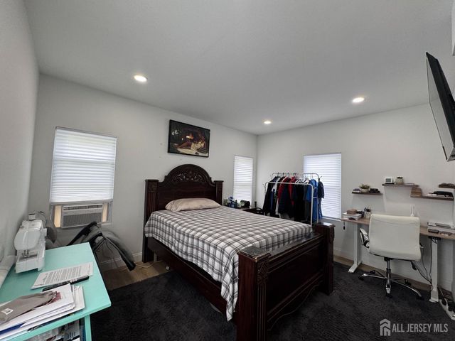 245 Linden Avenue, Irvington, NJ 07111