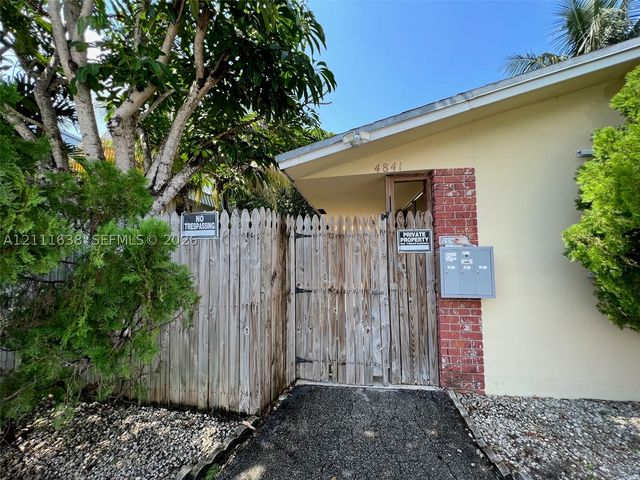 4841 SW 45th Ave 2, Hollywood, FL 33314