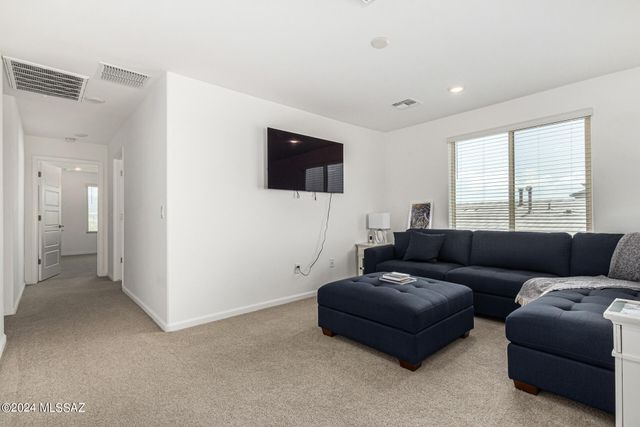 8095 S Soltero Mine Drive, Tucson, AZ 85747